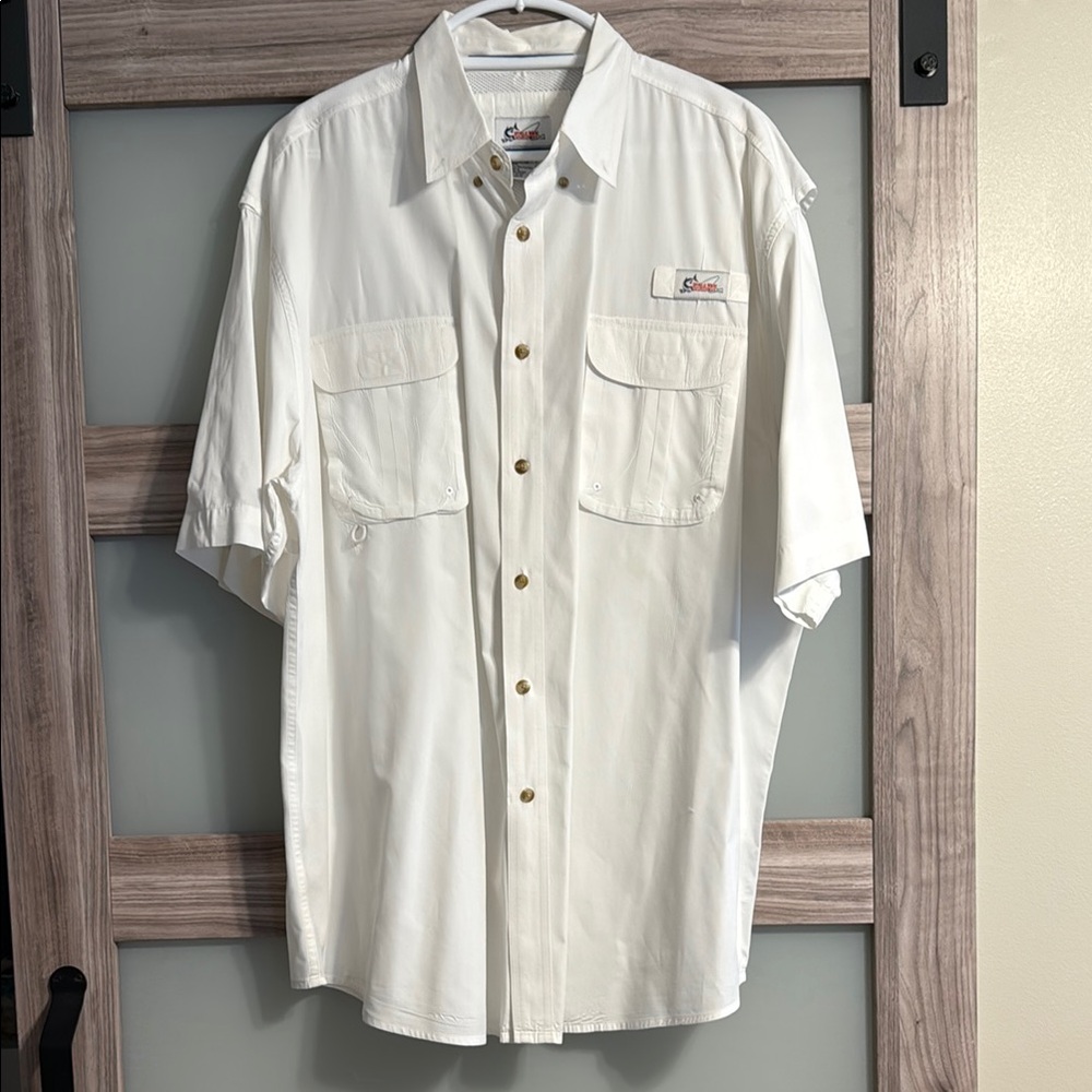 Bass Pro Shops White Casual Button Down Short Sleeve Vented Shirt Size 2XLT